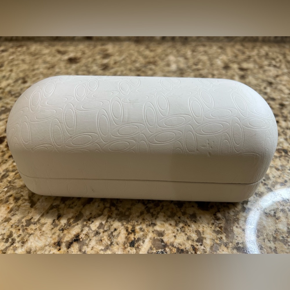 Oakley  sunglasses case (only case )